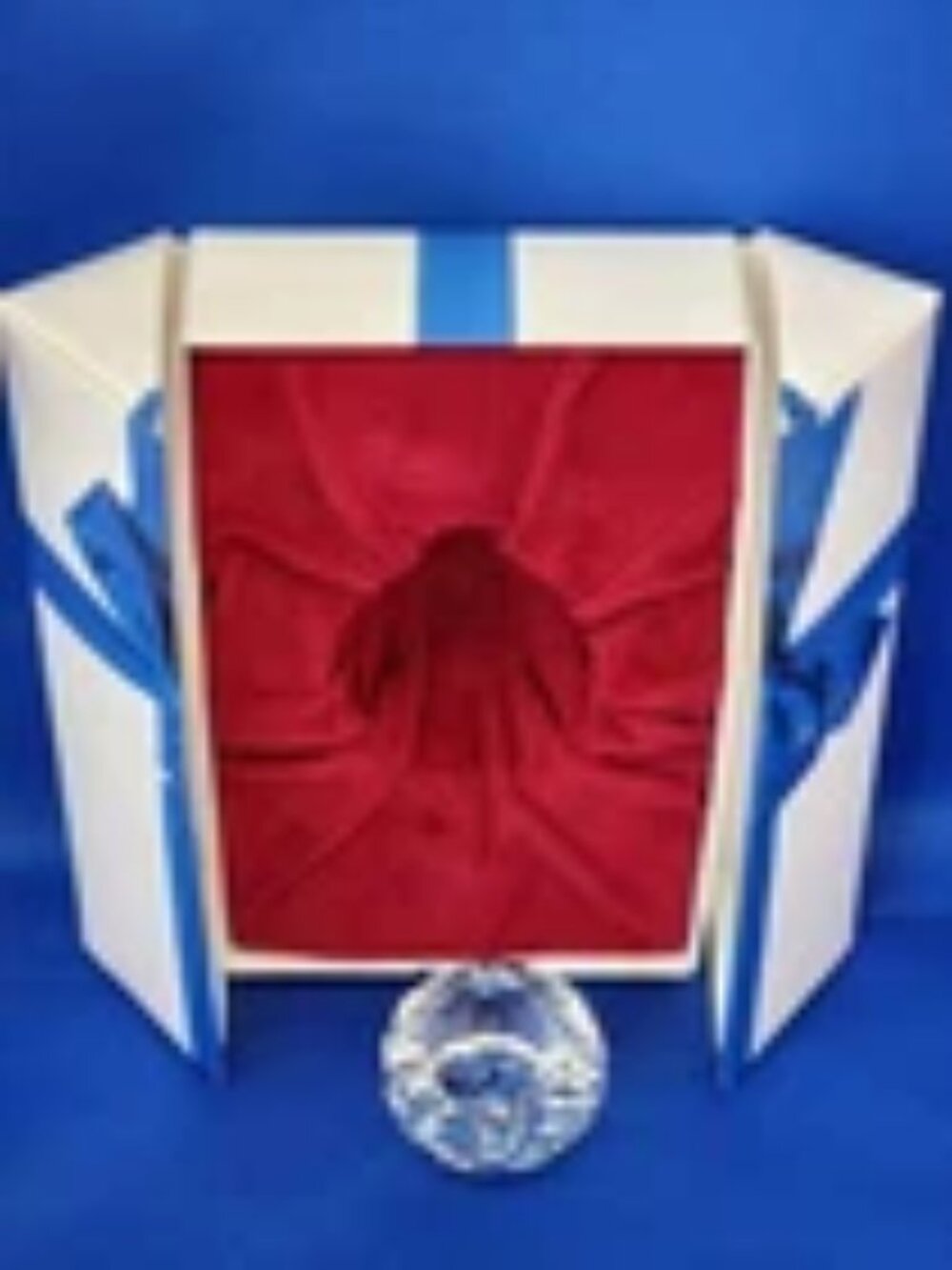 Swarovski Crystal SCS Blue Swan Retired 1.5" Round Faceted Ball Paperweight, Box - Picture 4 of 13